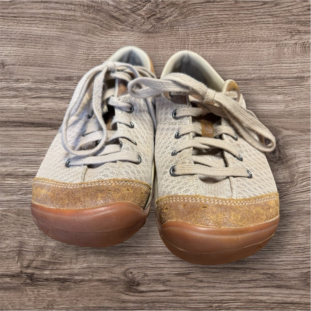 Keen Mercer Lace II Womens Size 9 Latte Trekker Trail Hiking Walking Shoes - Picture 2 of 9